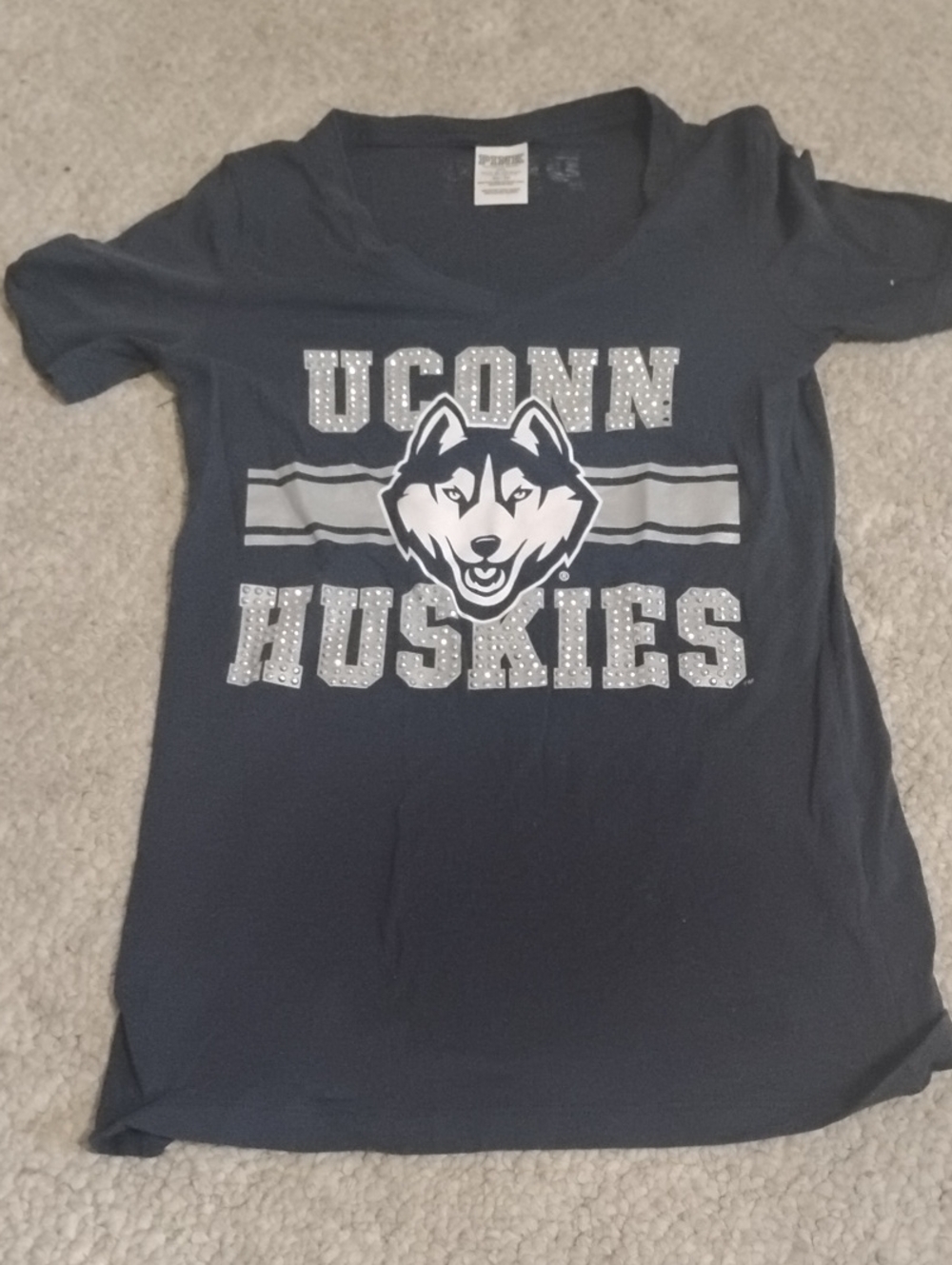 Victoria Secret University Of Connecticut Huskies Shirt, XS